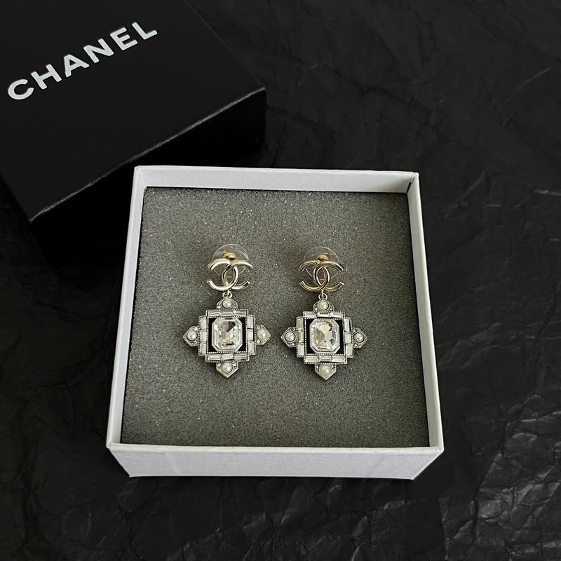 Chanel Earring 07yxs70